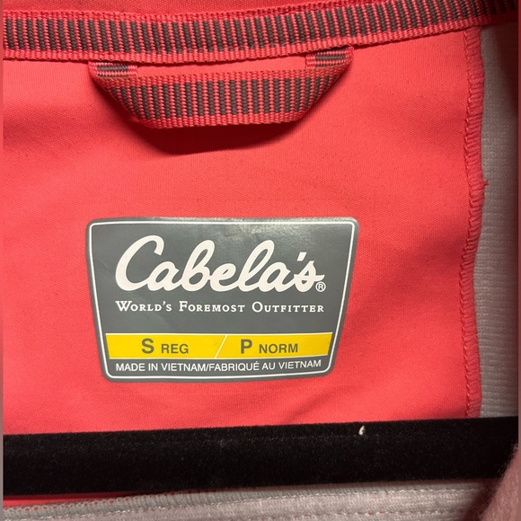 Cabelas Pink Zipup - Picture 2 of 3